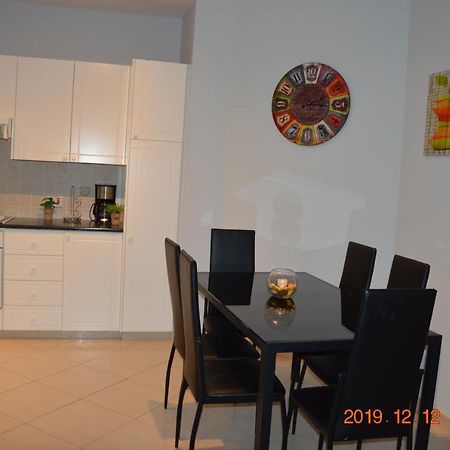 Luxury Apartment Paphos Exterior foto