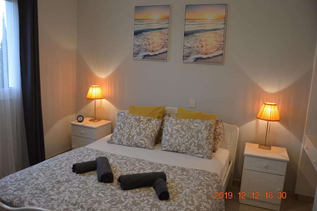 Luxury Apartment Paphos Exterior foto
